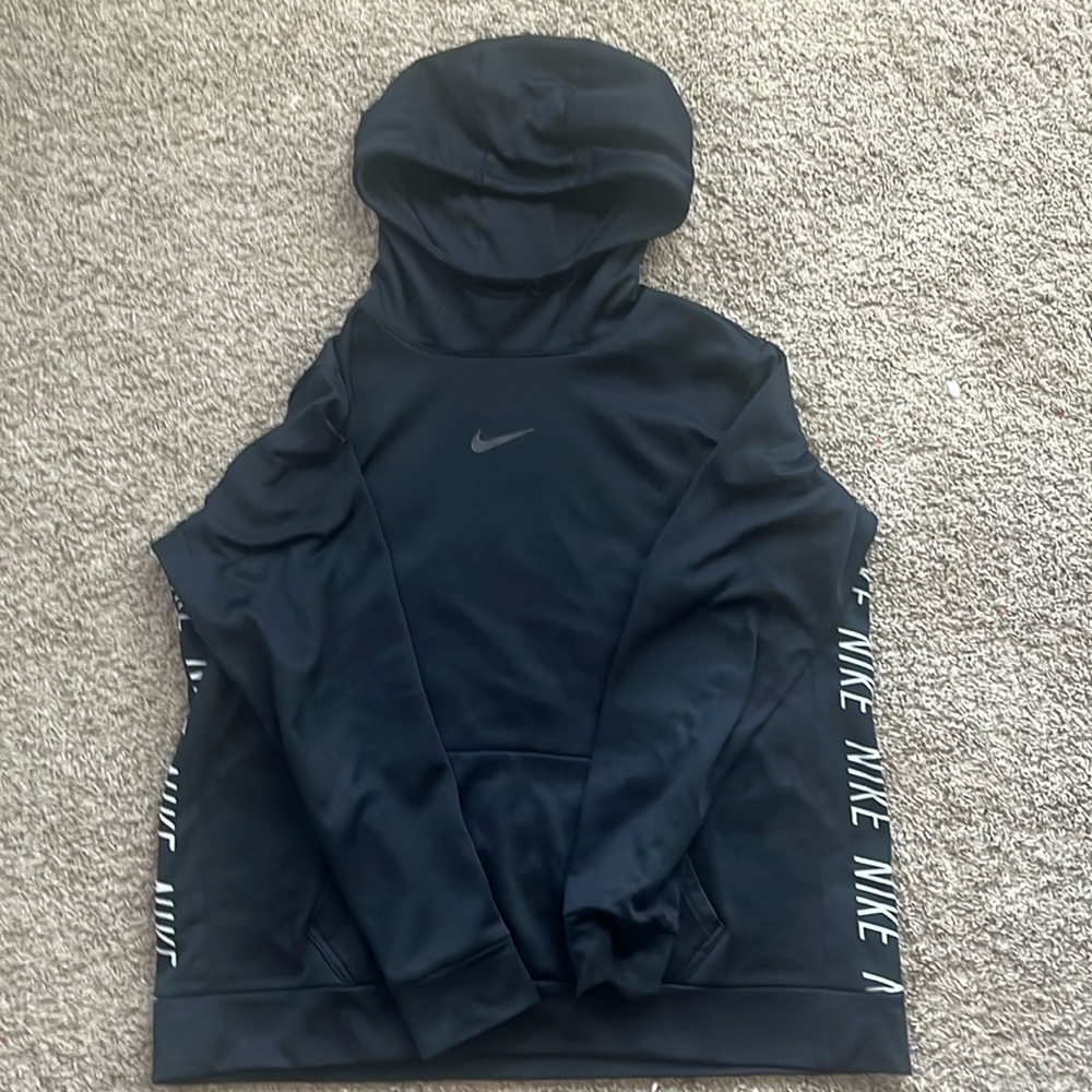 Sri-Fit Nike hoodie(no hoodie strings)